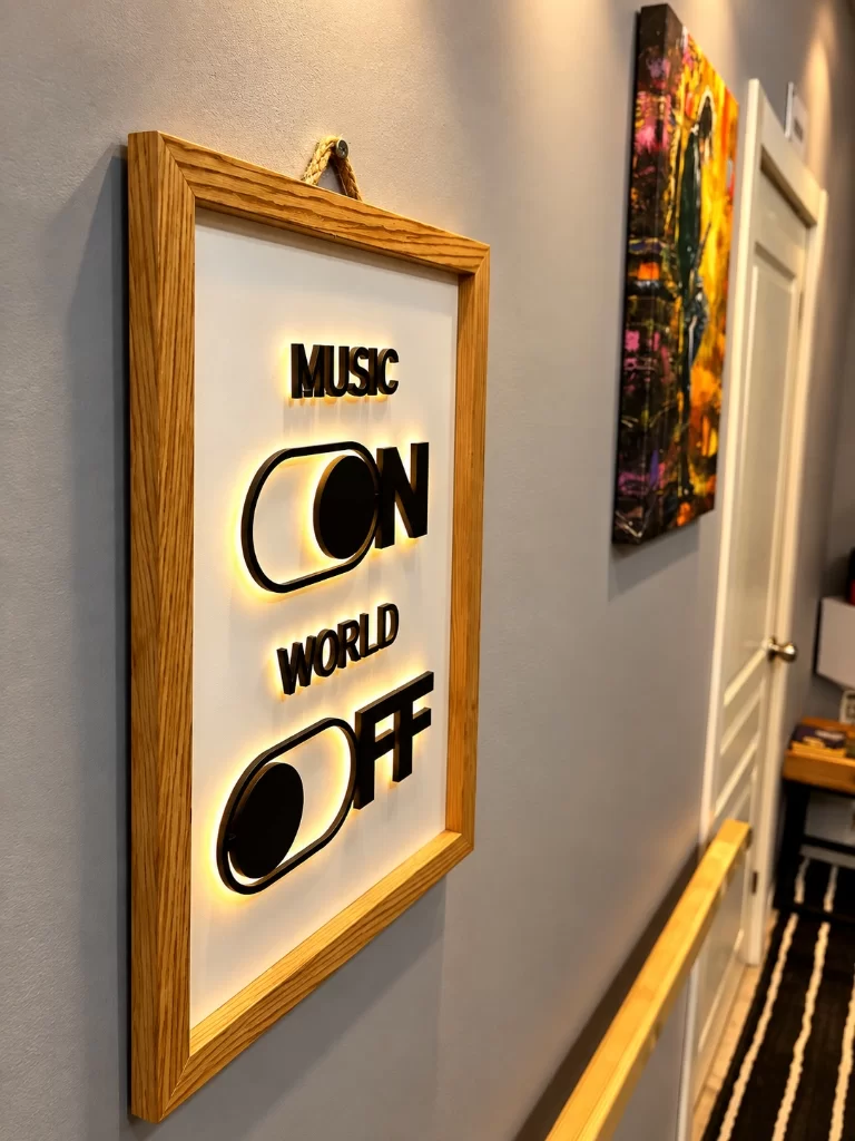 Fırat Cantekin Müzik Kursu Işıklı Tasarım Music On World Off